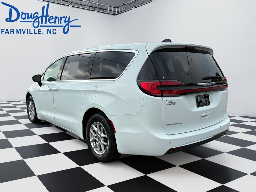 Chrysler Pacifica  2024