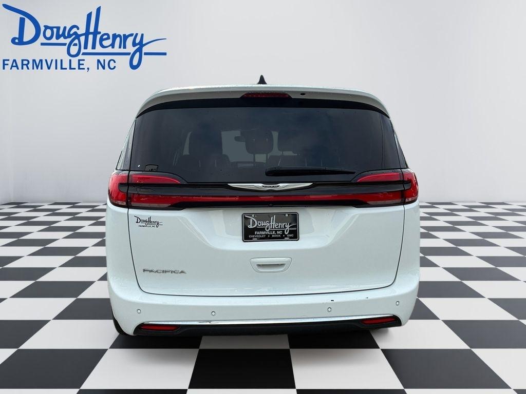 Chrysler Pacifica  2024