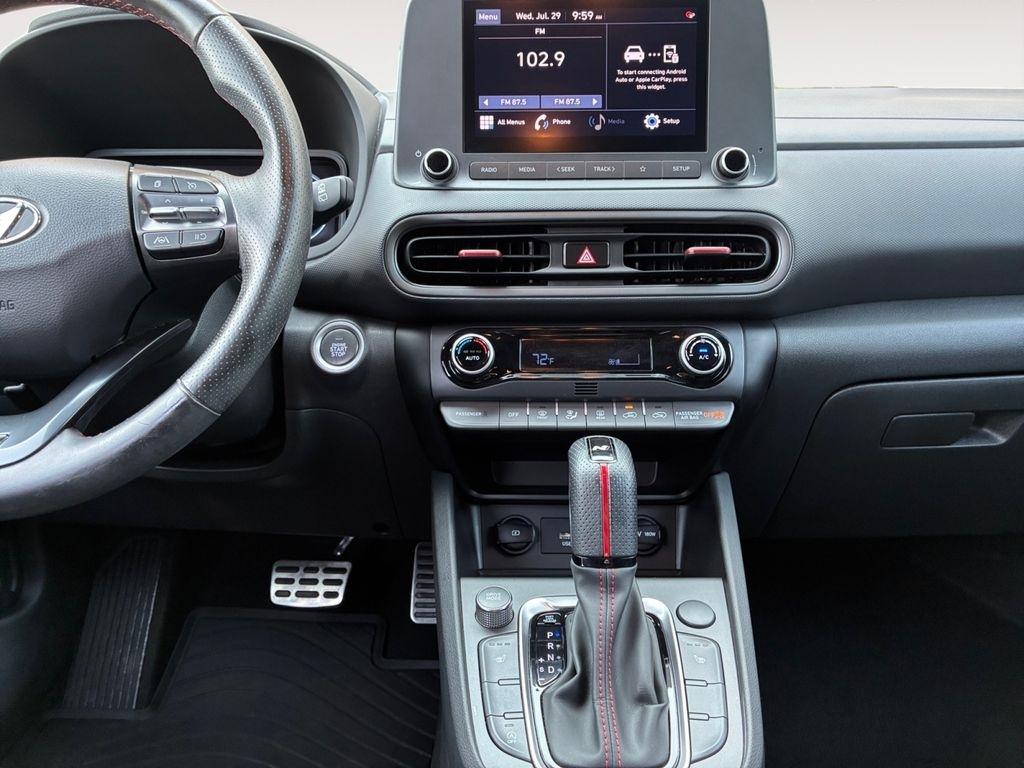 Hyundai Kona  2022
