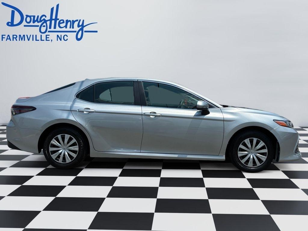 Toyota Camry  2024