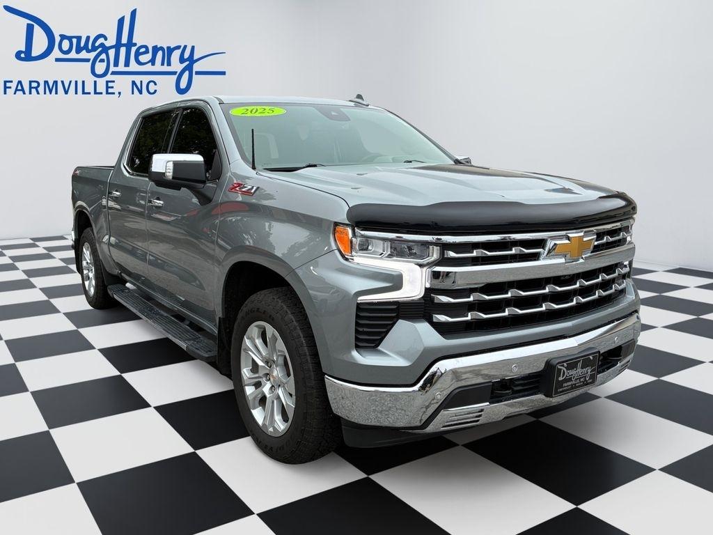 Chevrolet Silverado 1500  2025