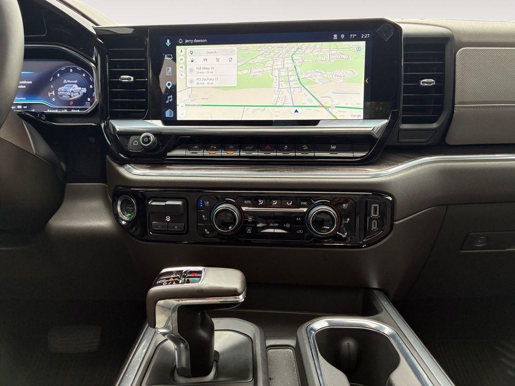 Chevrolet Silverado 1500  2025