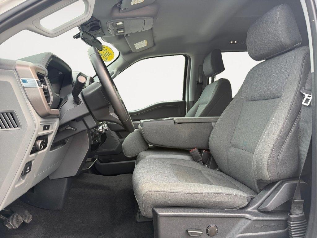 Ford F-150  2025