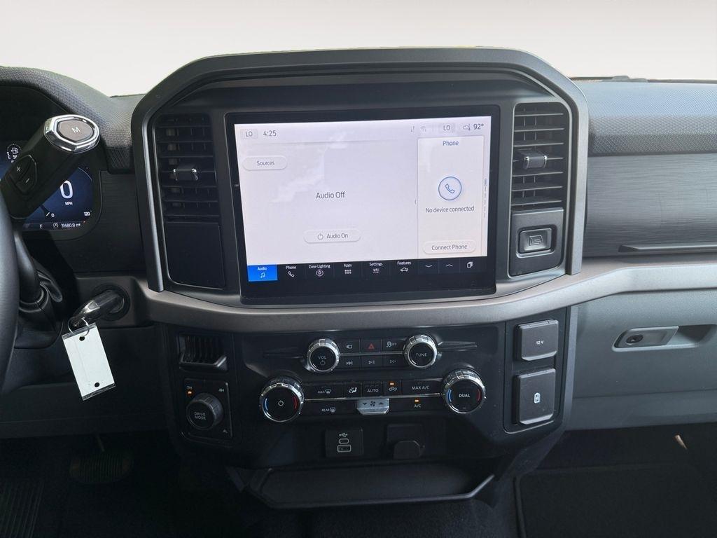 Ford F-150  2025