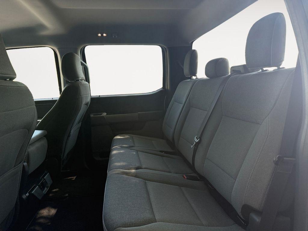 Ford F-150  2025