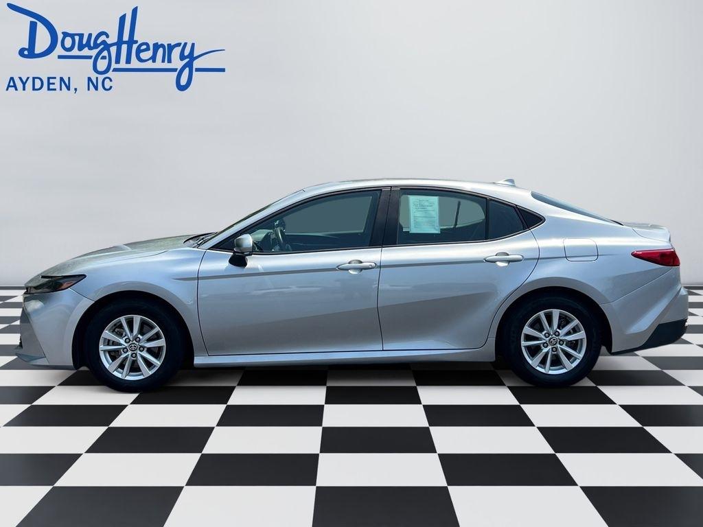 Toyota Camry  2025