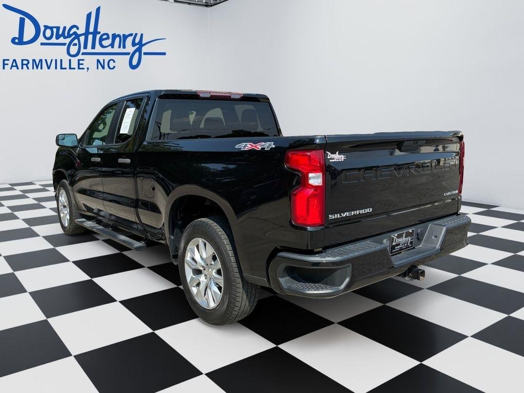 Chevrolet Silverado 1500  2021