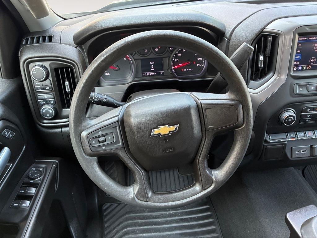 Chevrolet Silverado 1500  2021