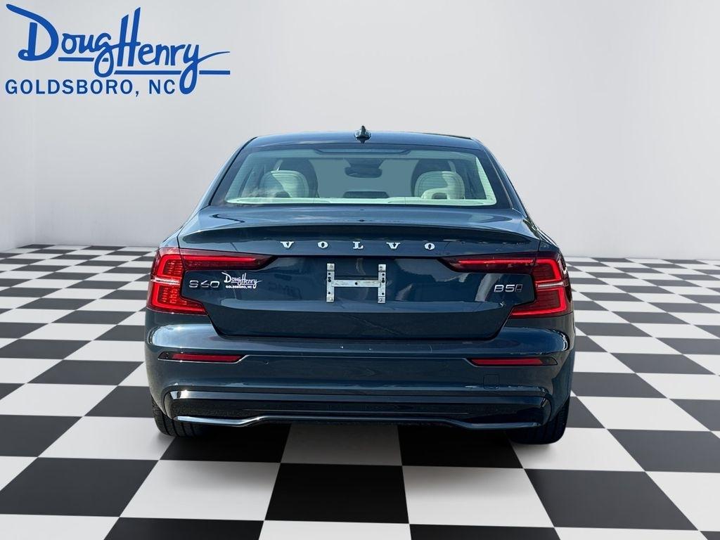Volvo S60  2024