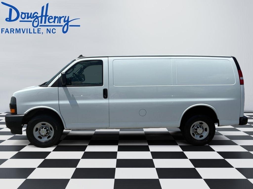 Chevrolet Express Cargo Van  2023
