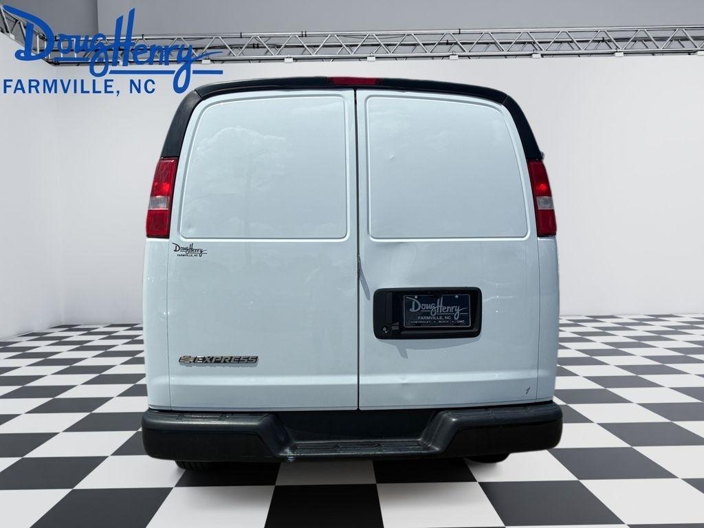 Chevrolet Express Cargo Van  2023