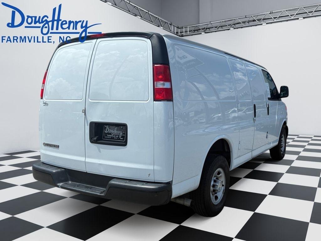 Chevrolet Express Cargo Van  2023