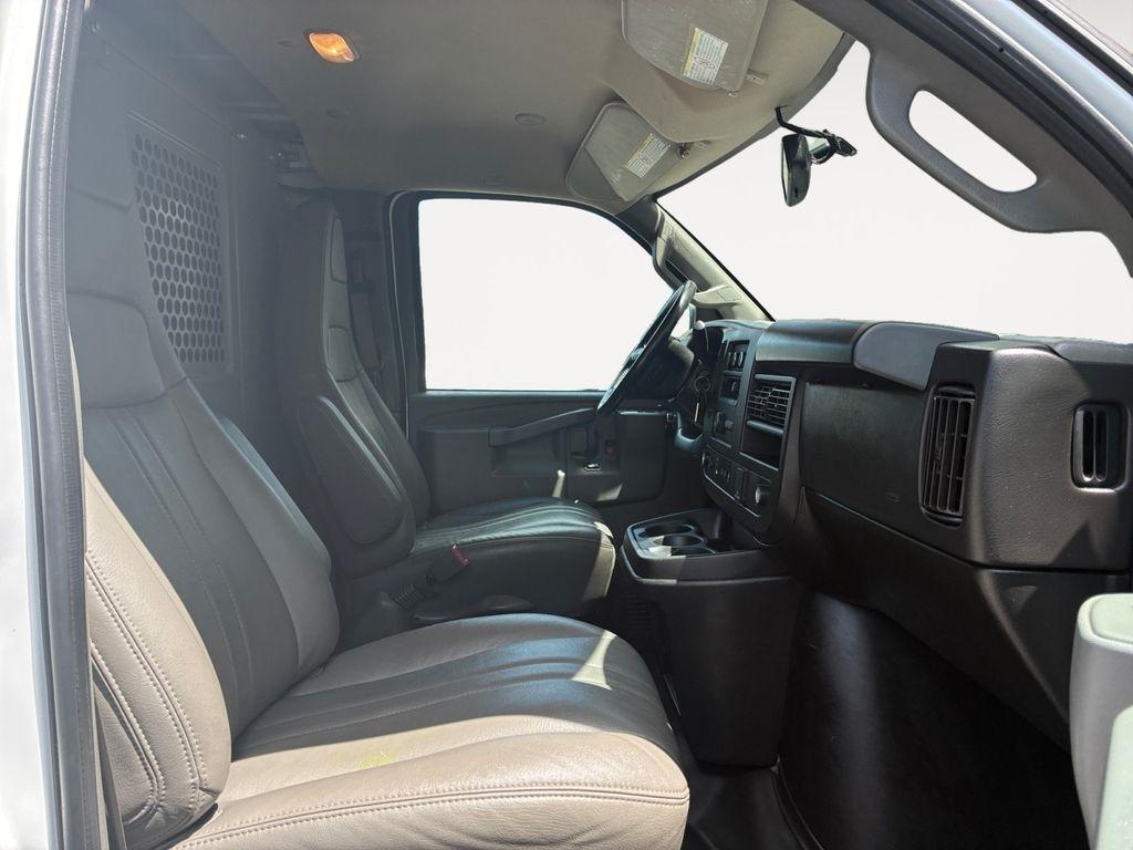 Chevrolet Express Cargo Van  2023
