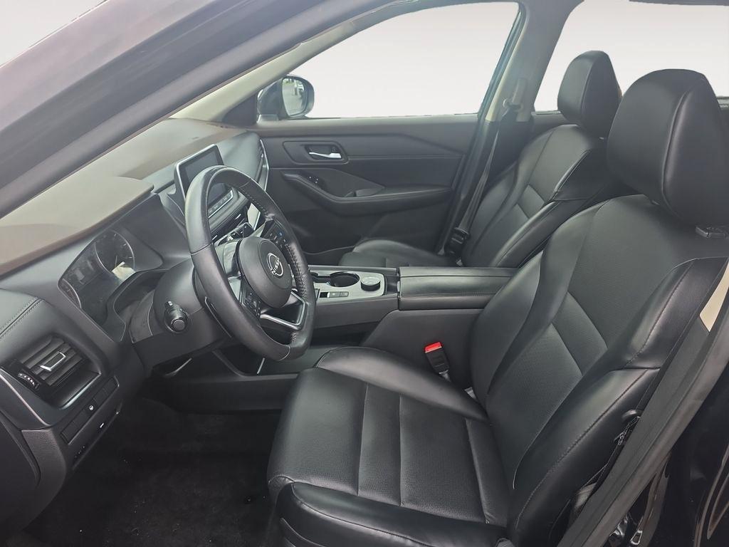 Nissan Rogue  2022