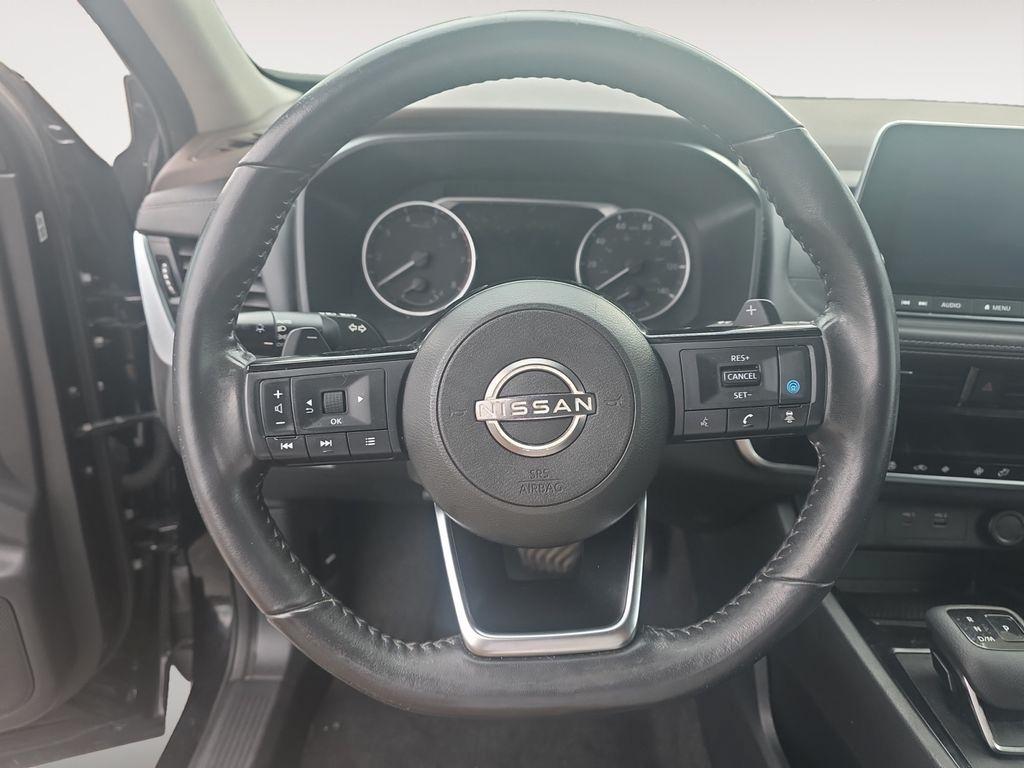 Nissan Rogue  2022