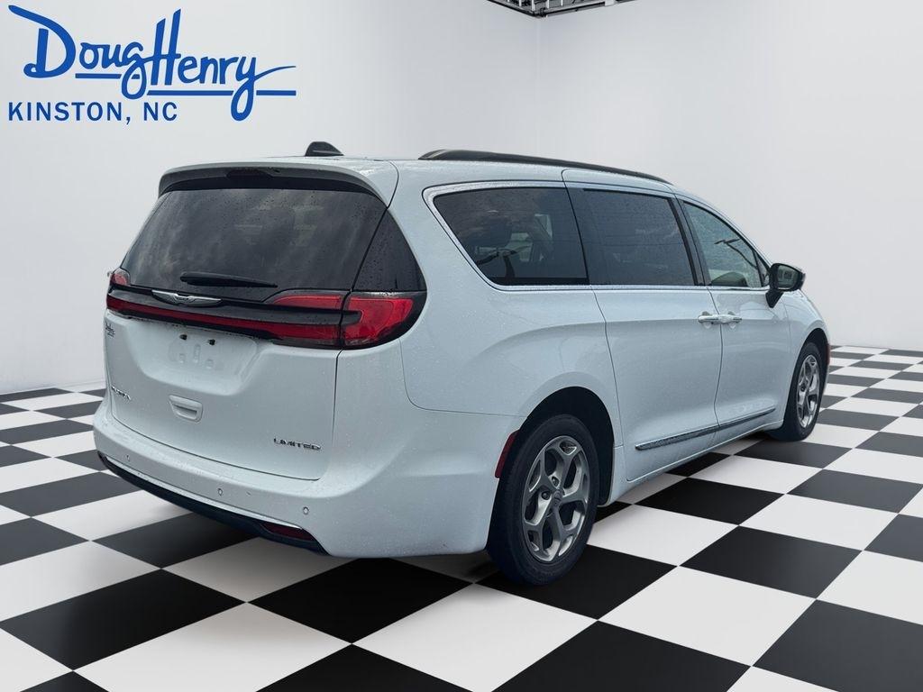 Chrysler Pacifica  2023