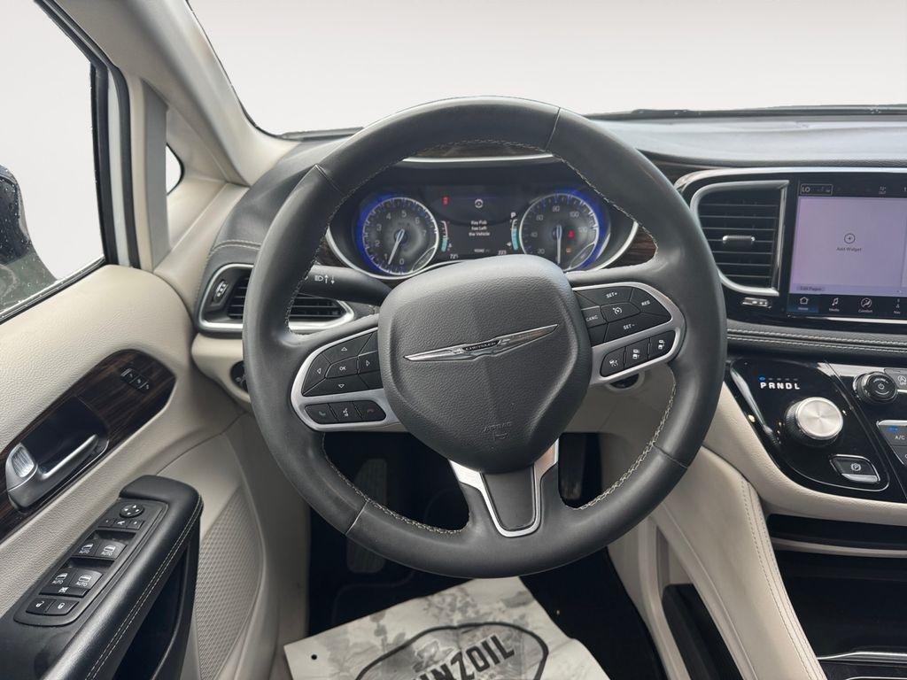 Chrysler Pacifica  2023