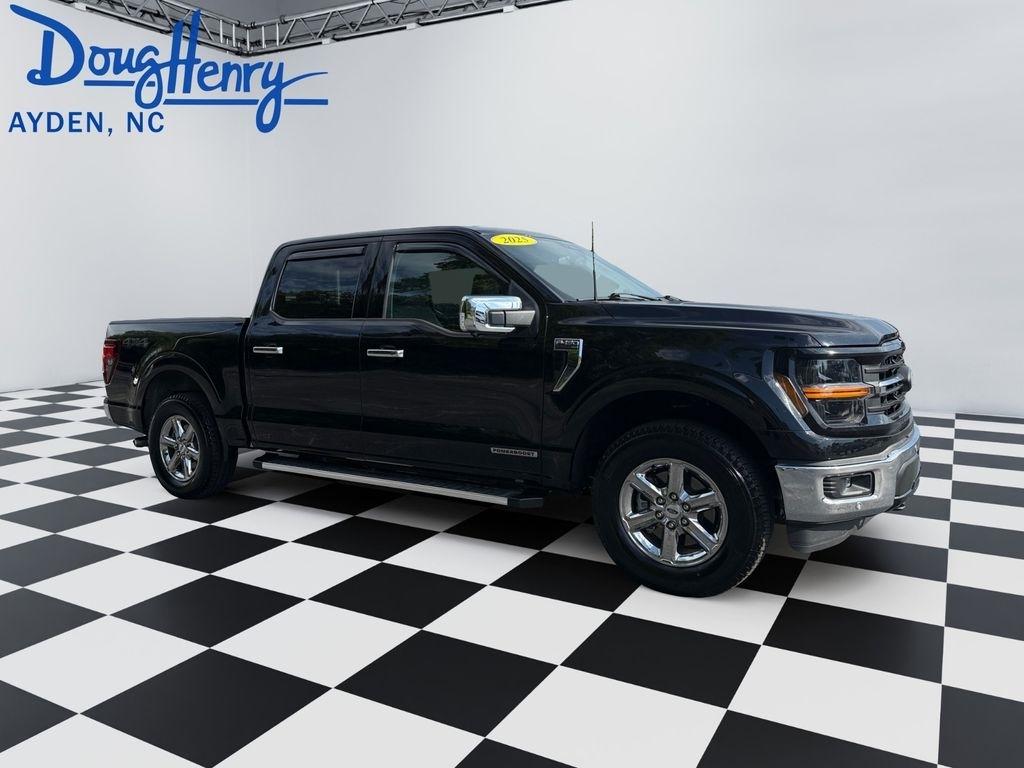 Ford F-150  2025