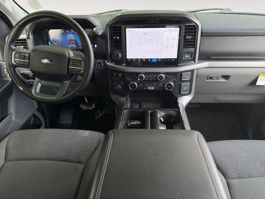 Ford F-150  2025