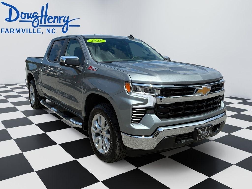 Chevrolet Silverado 1500  2025
