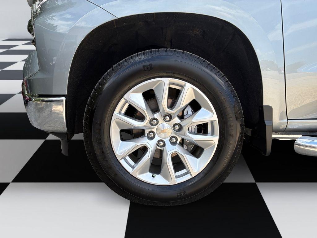 Chevrolet Silverado 1500  2025