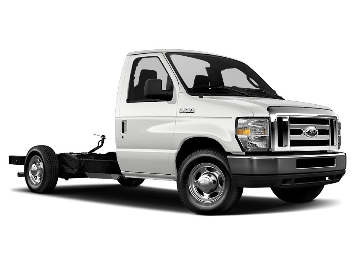 Ford Econoline Commercial Cutaway  2013