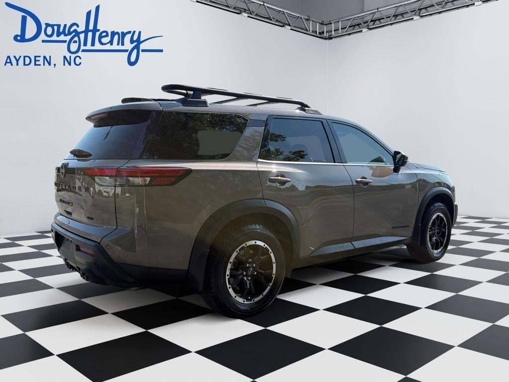 Nissan Pathfinder  2024