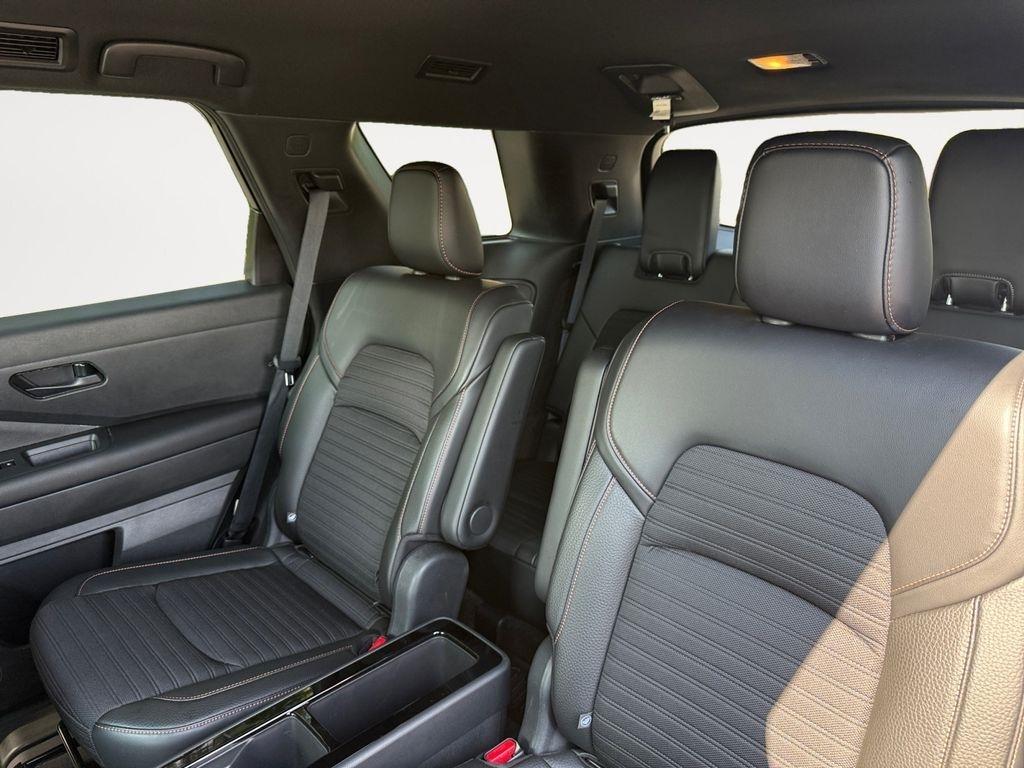 Nissan Pathfinder  2024