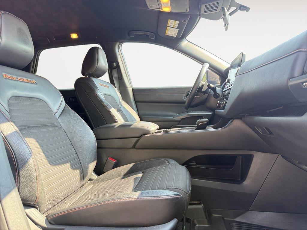 Nissan Pathfinder  2024