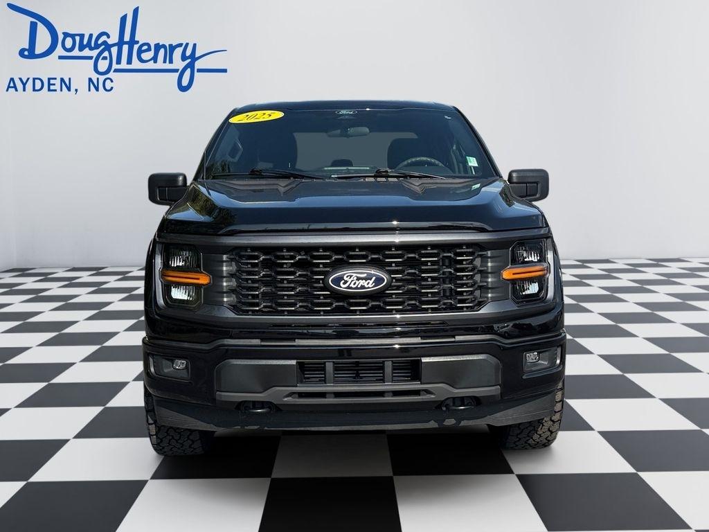 Ford F-150  2025