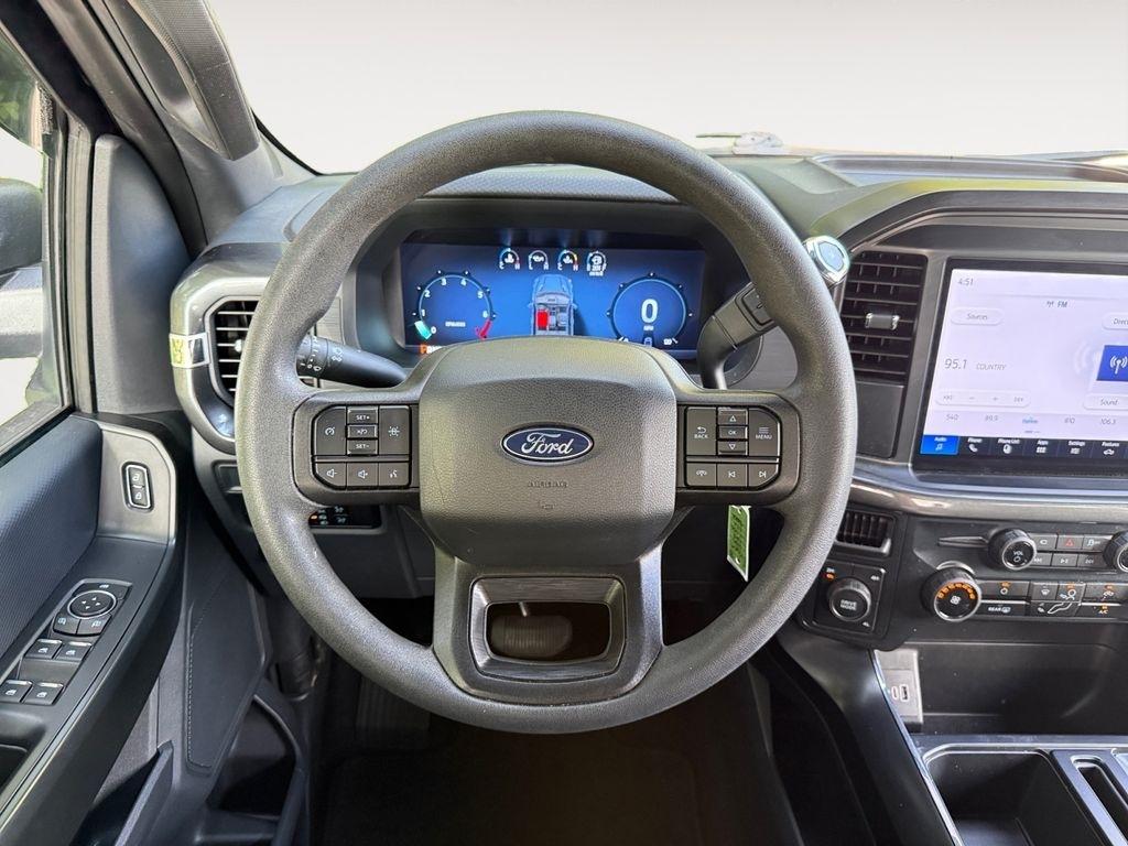 Ford F-150  2025