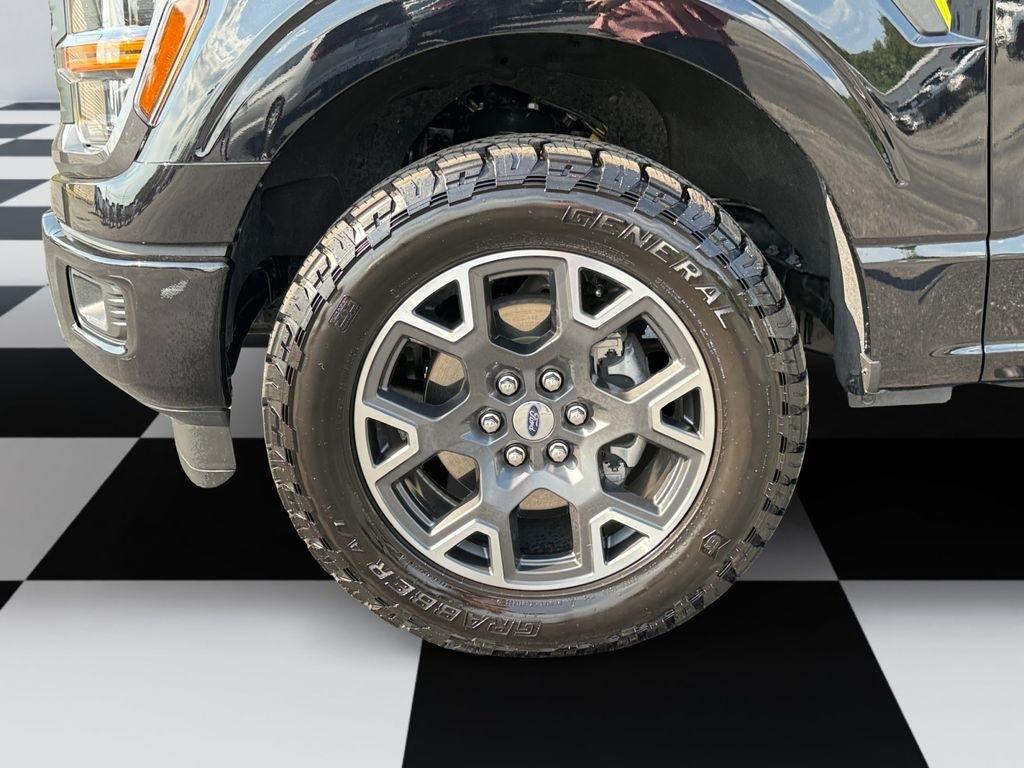 Ford F-150  2025
