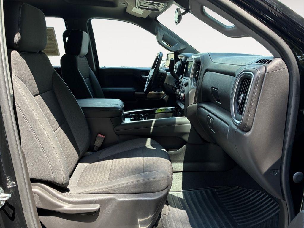 Chevrolet Silverado 1500  2021