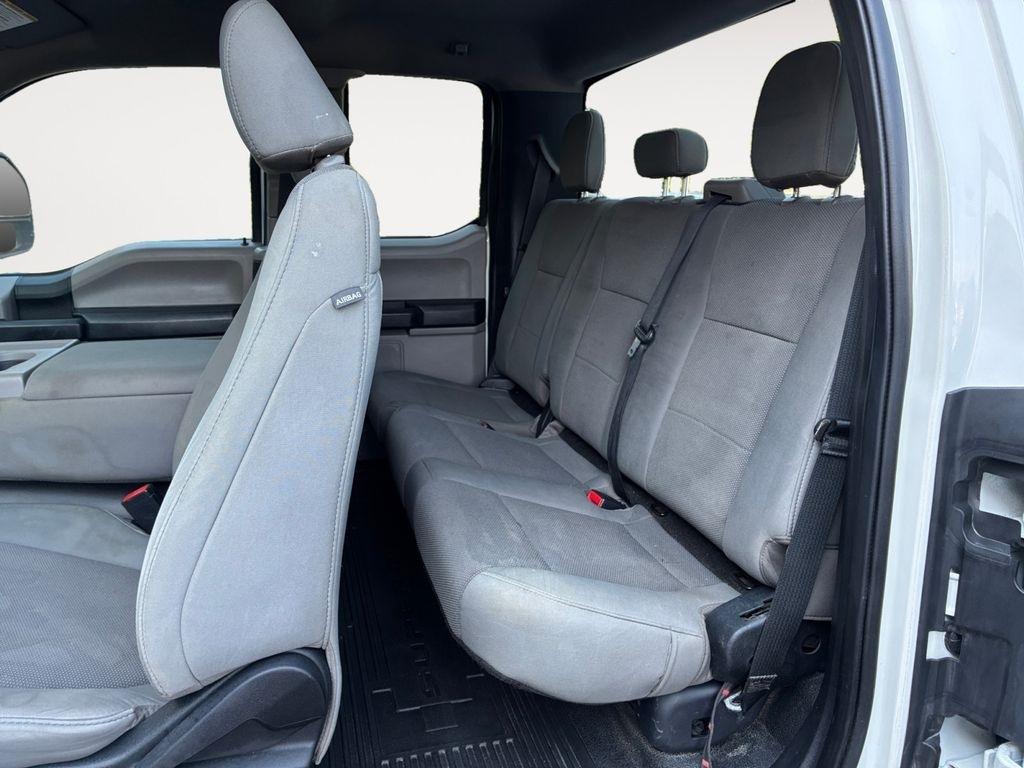 Ford Super Duty F-350 SRW  2021