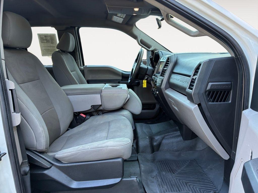 Ford Super Duty F-350 SRW  2021