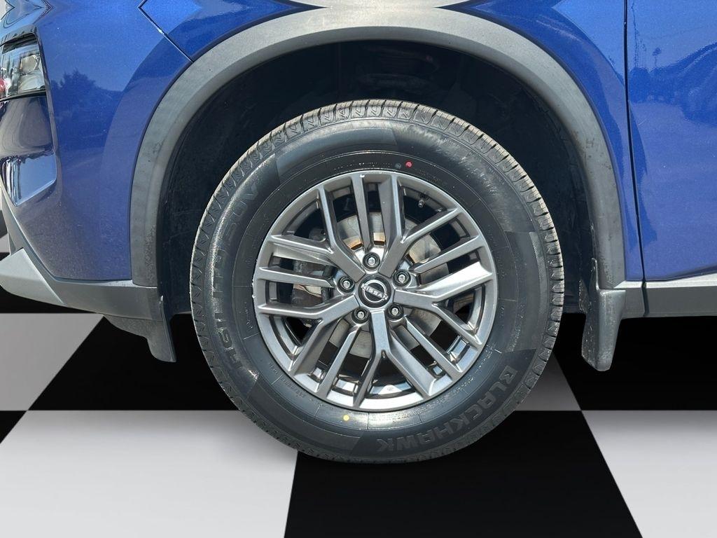 Nissan Rogue  2023