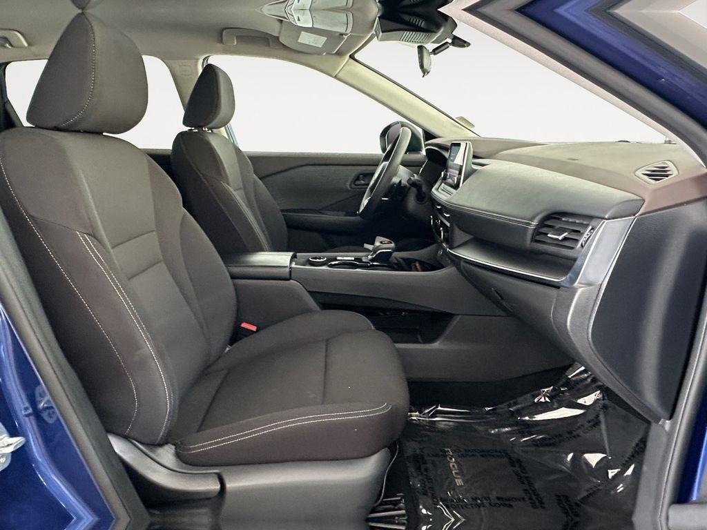 Nissan Rogue  2023