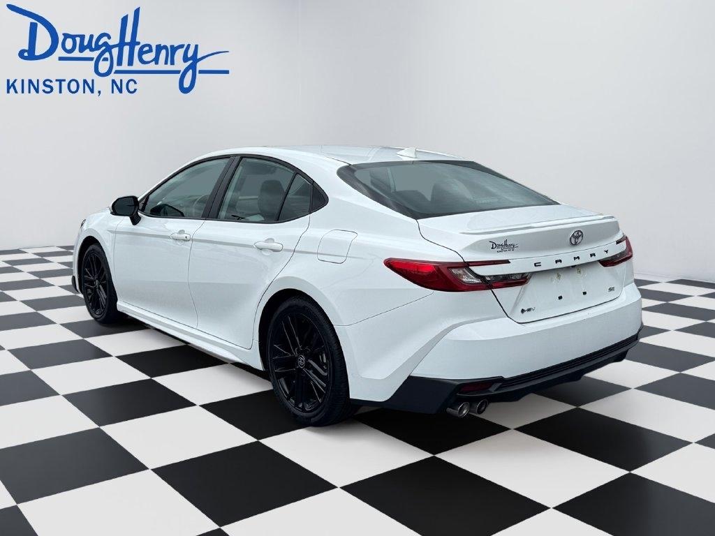 Toyota Camry  2025
