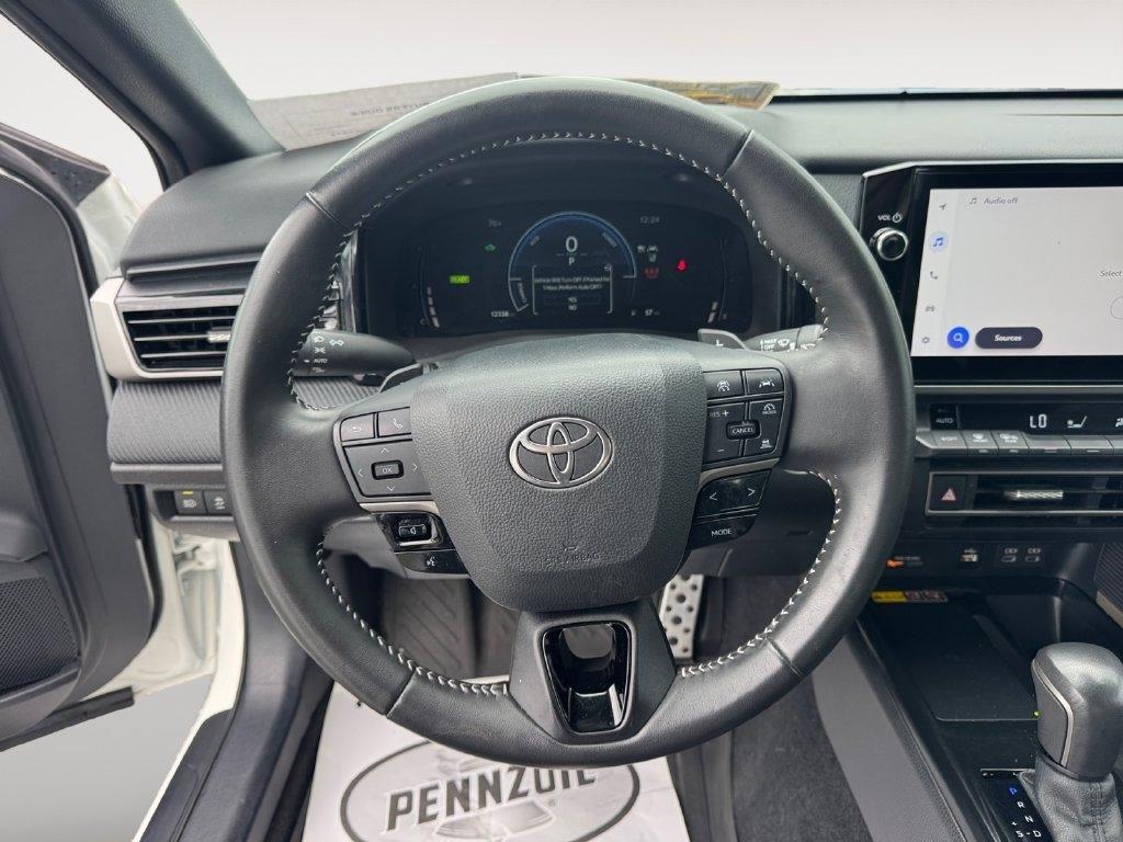 Toyota Camry  2025
