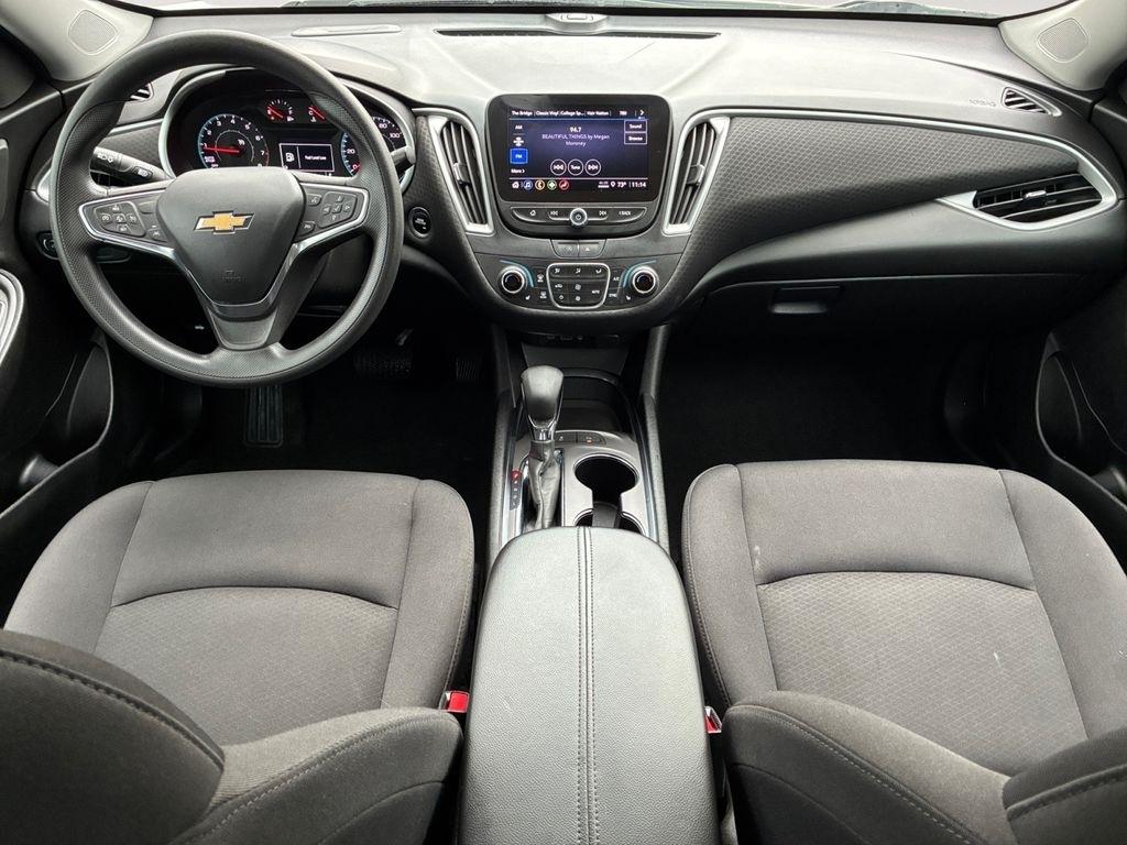 Chevrolet Malibu  2024