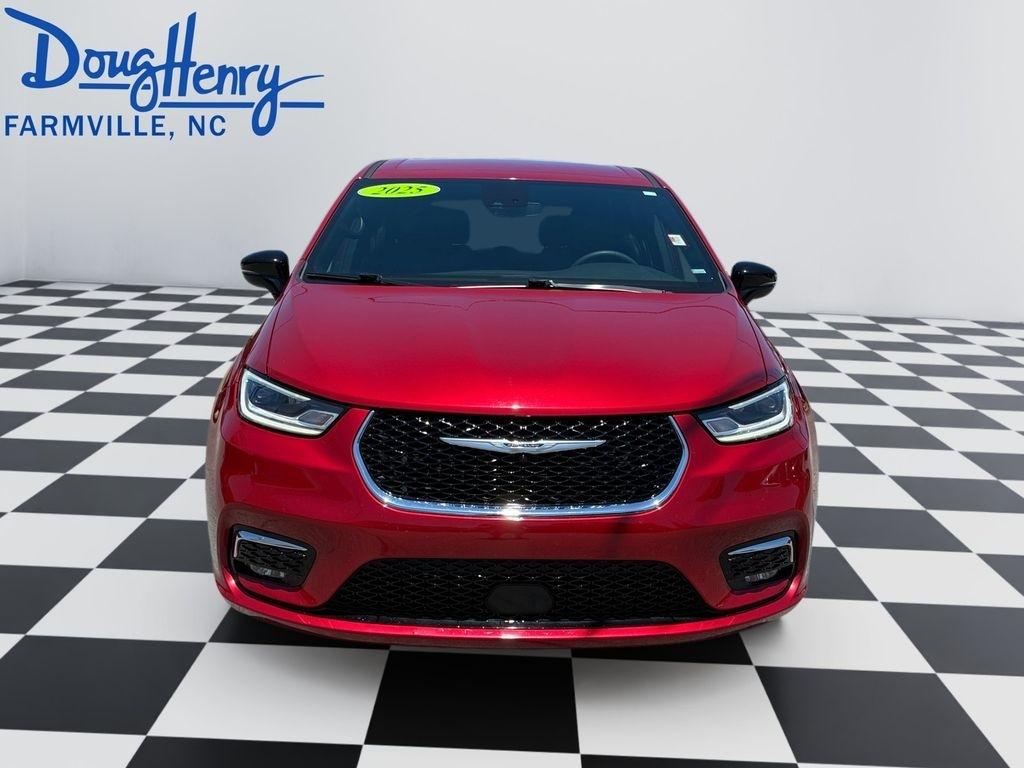 Chrysler Pacifica  2025