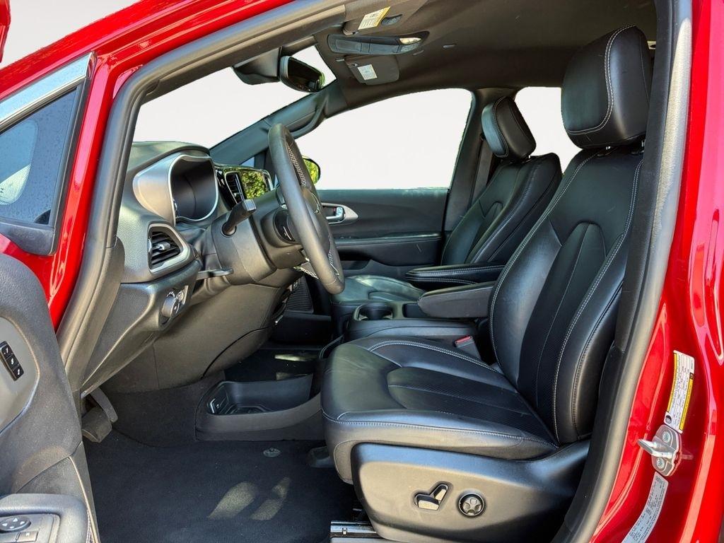 Chrysler Pacifica  2025