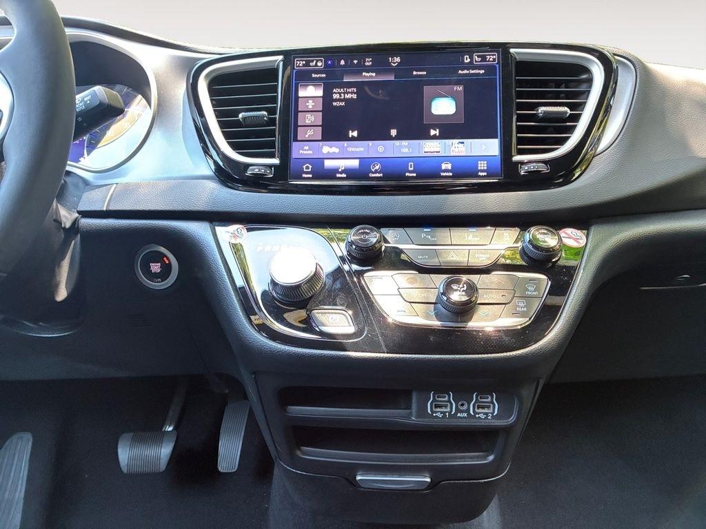 Chrysler Pacifica  2025