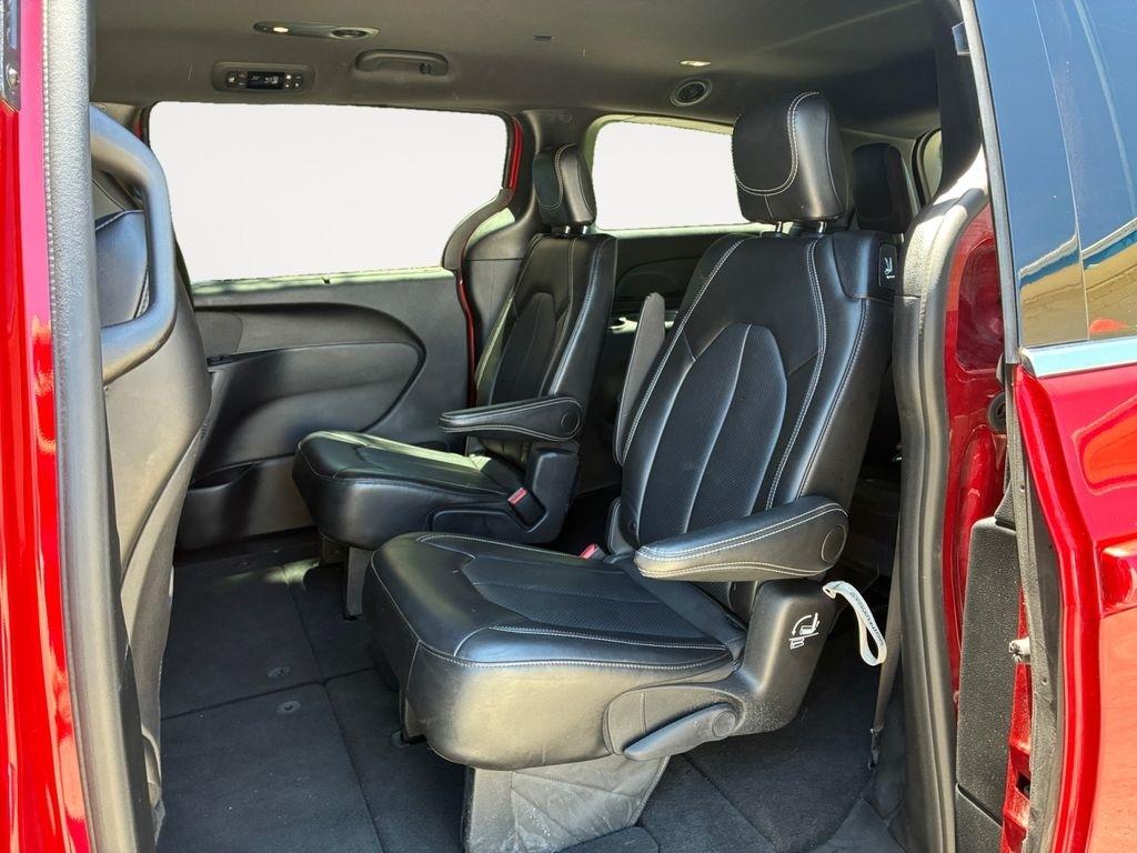 Chrysler Pacifica  2025