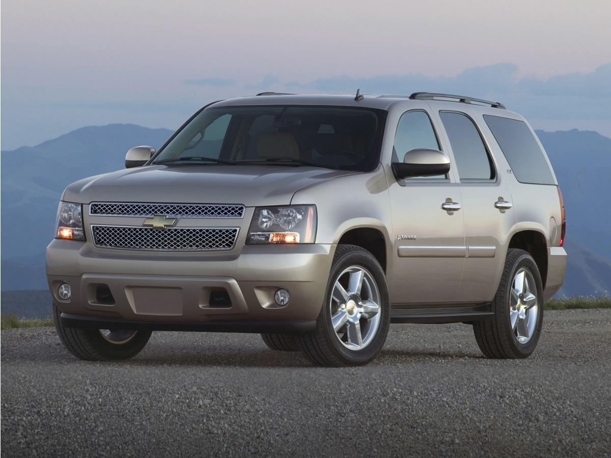 Chevrolet Tahoe  2011