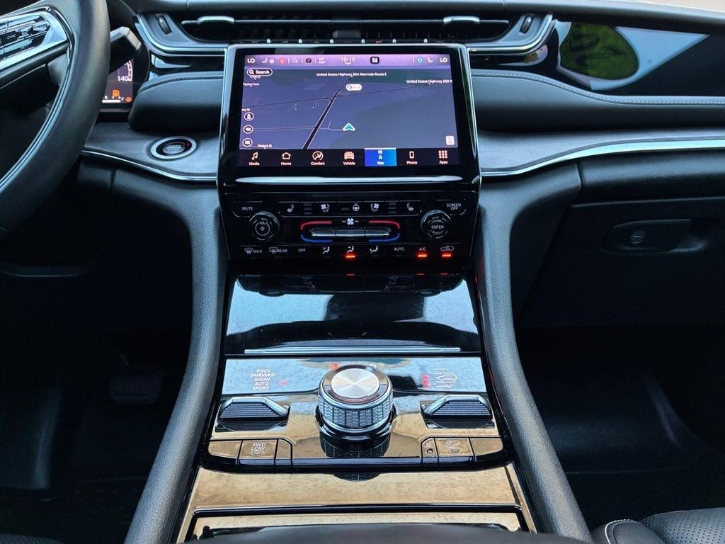 Jeep Grand Cherokee  2023