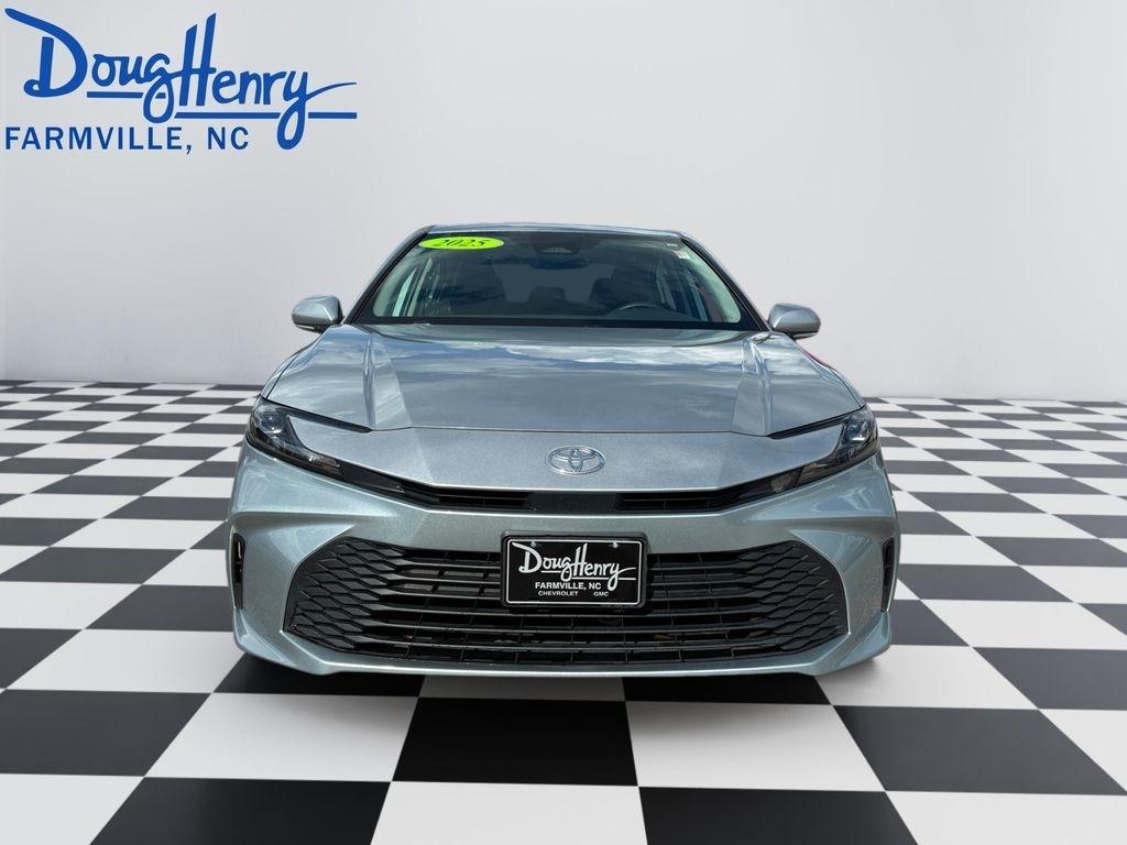 Toyota Camry  2025