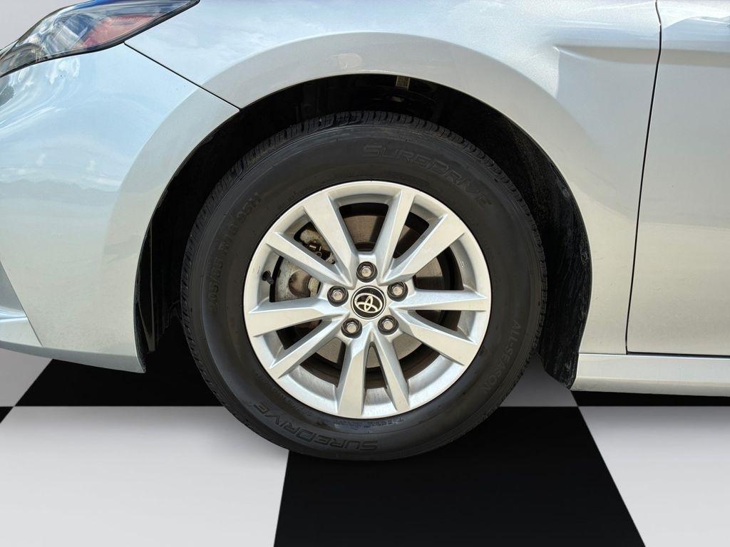 Toyota Camry  2025