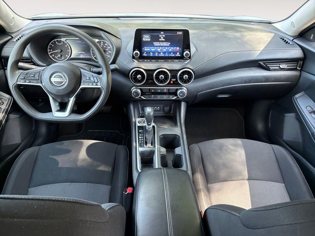 Nissan Sentra  2024