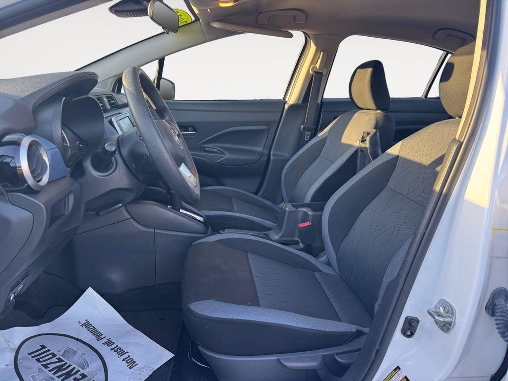 Nissan Versa  2025
